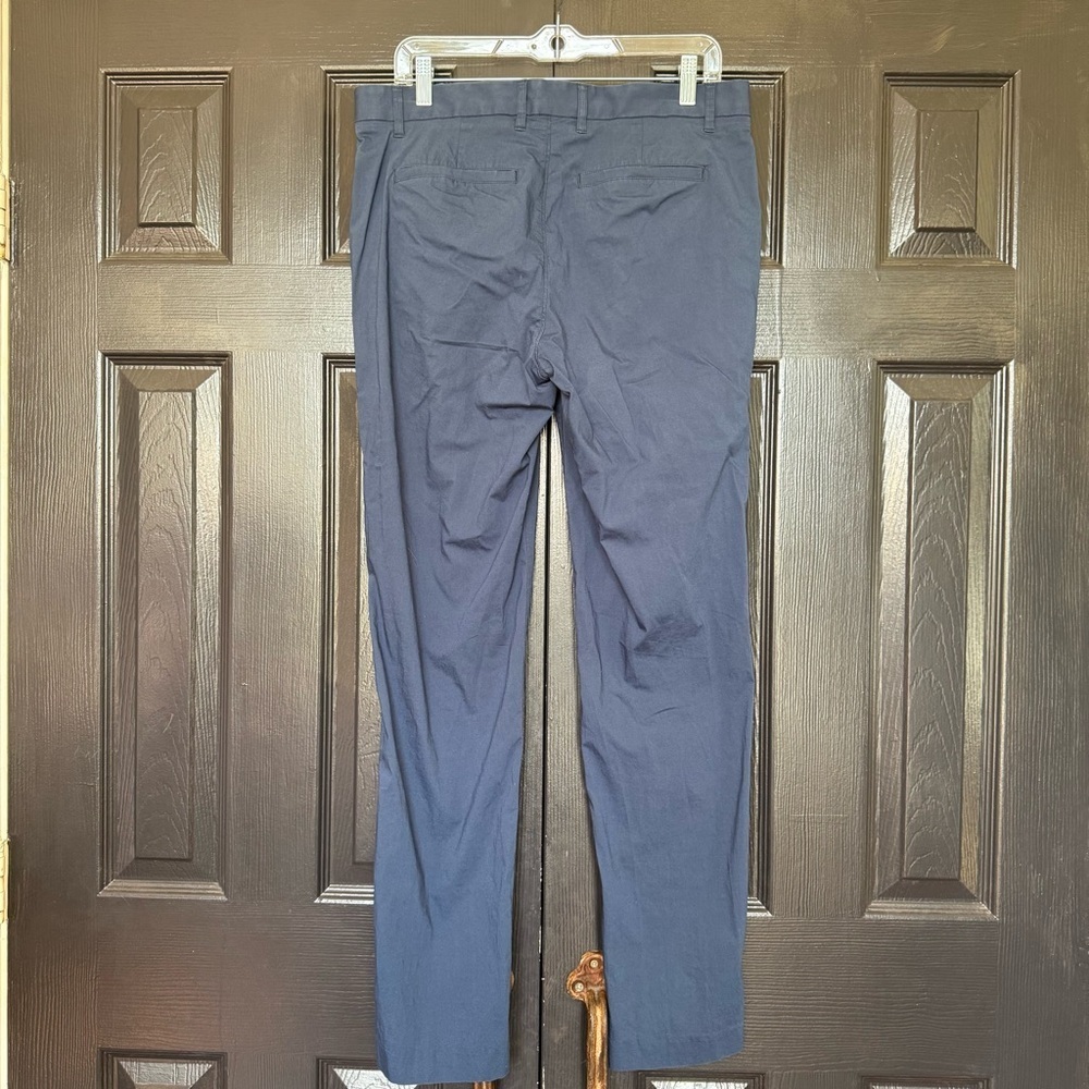 Everlane The Performance Chino | Slim Fit Blue Size 31 x 32 - Picture 8 of 12
